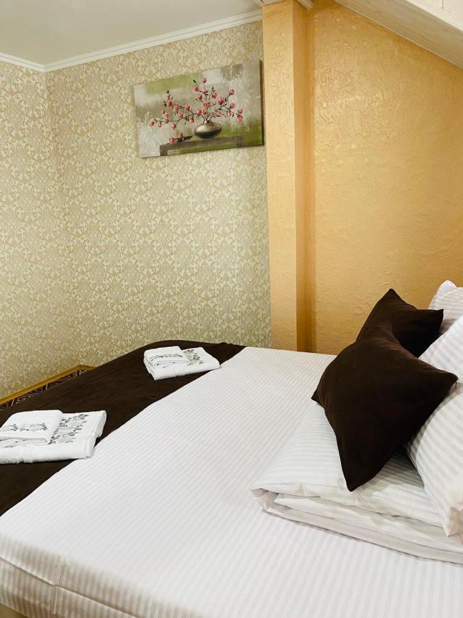Під Явором New Hotell Drogomirchany Eksteriør bilde