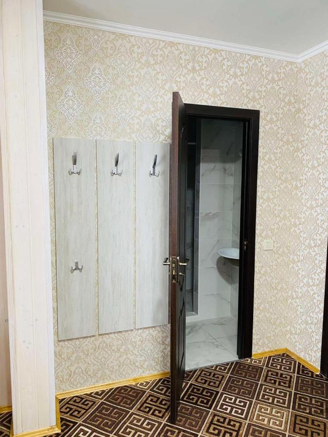 Під Явором New Hotell Drogomirchany Eksteriør bilde