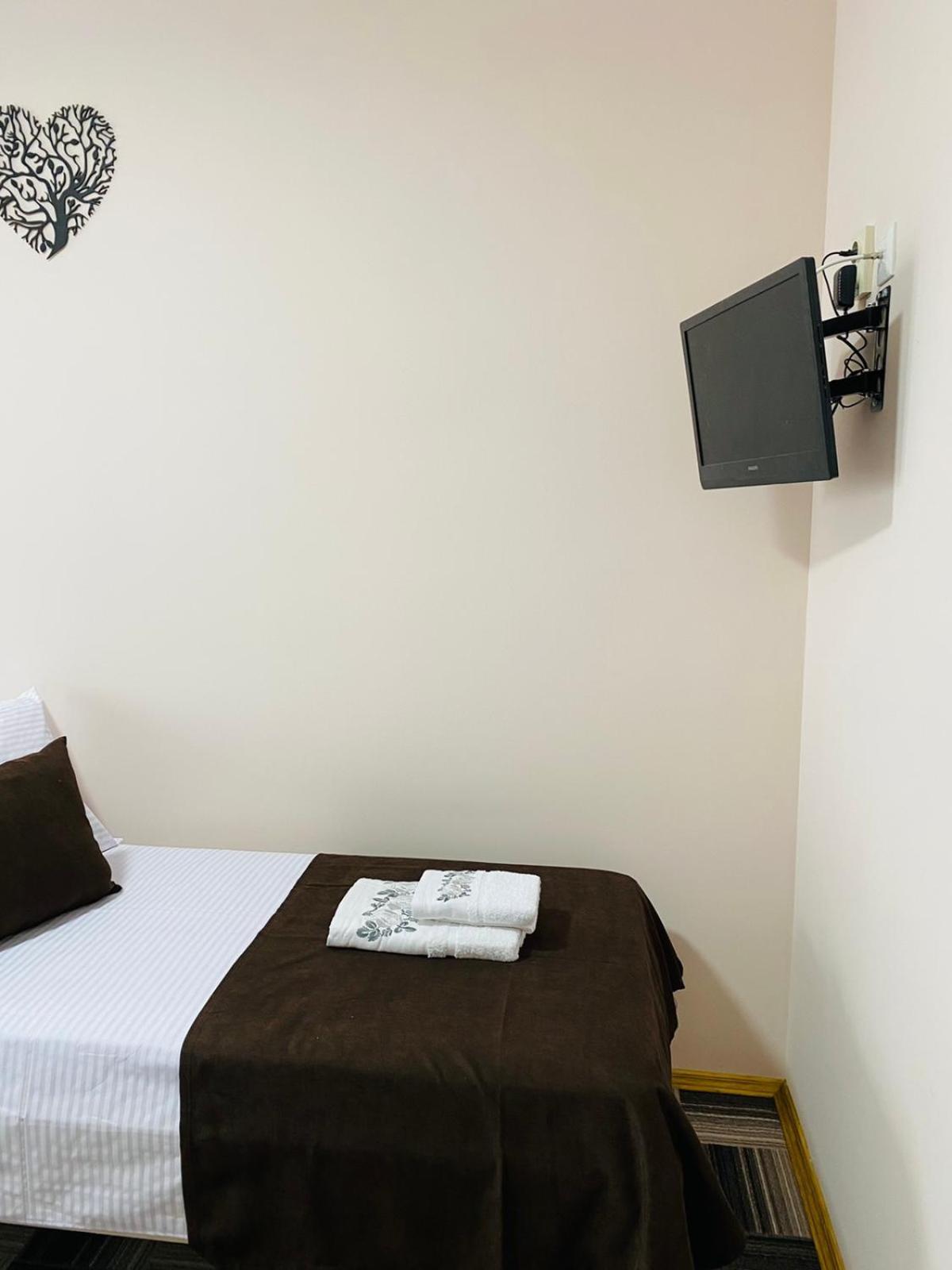 Під Явором New Hotell Drogomirchany Rom bilde